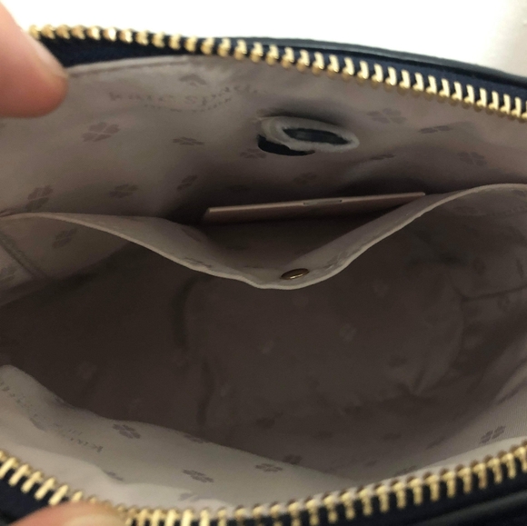NWT Kate spade Sylvia emboss medium dome crossbody - Picture 8 of 8